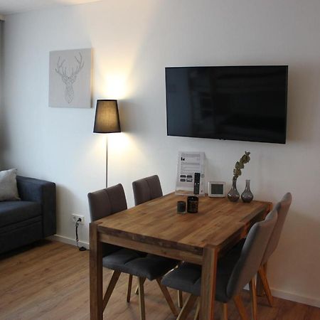 Gemuetliches 4Er Apartment In Skilift-Naehe Zell am See Bagian luar foto