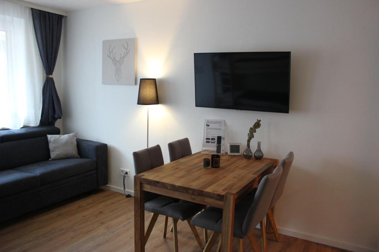 Gemuetliches 4Er Apartment In Skilift-Naehe Zell am See Bagian luar foto