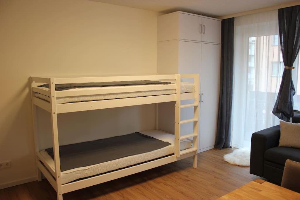 Gemuetliches 4Er Apartment In Skilift-Naehe Zell am See Bagian luar foto